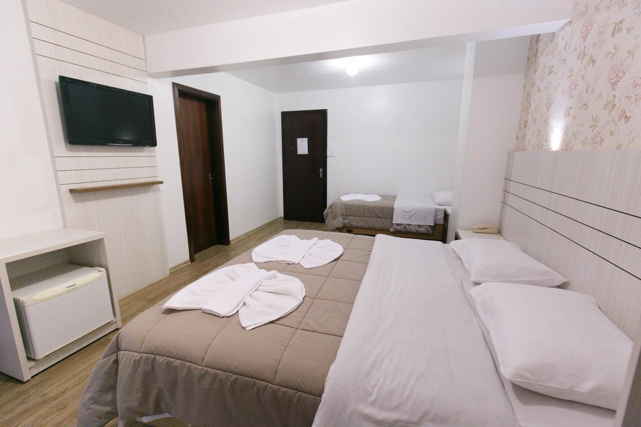 Hotel 13 Linden Treze Tílias Kültér fotó