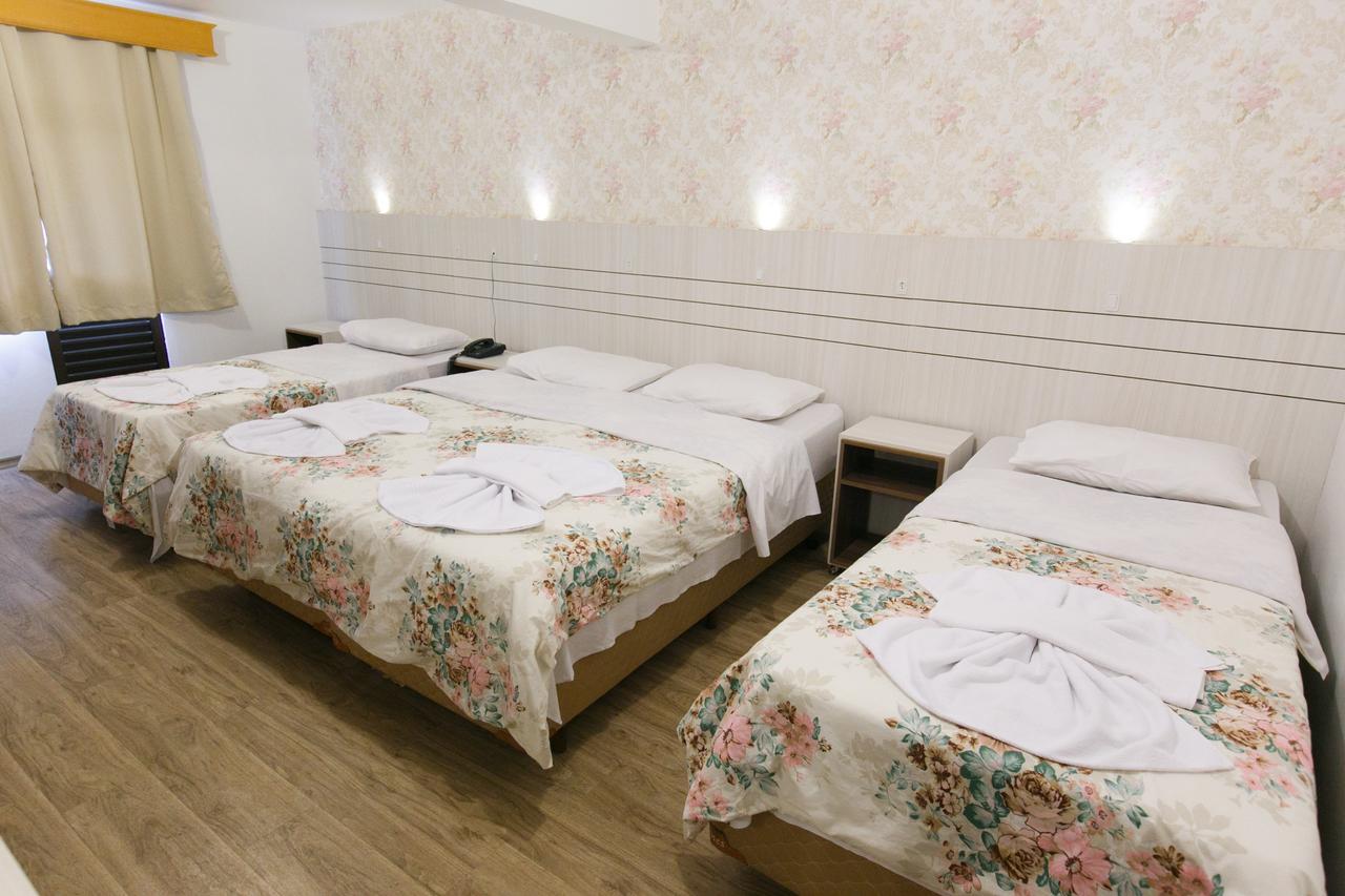 Hotel 13 Linden Treze Tílias Kültér fotó
