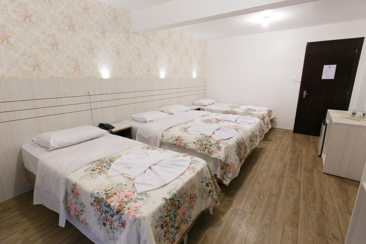 Hotel 13 Linden Treze Tílias Kültér fotó